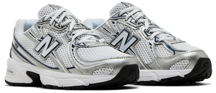 New Balance 740 'Navy White'