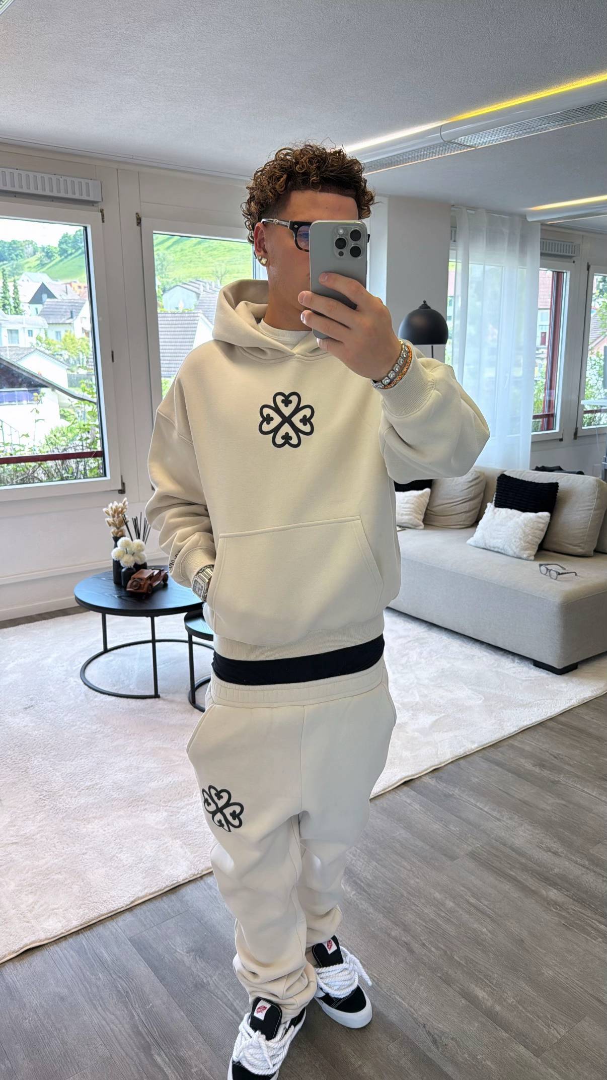 ENSEMBLE OG